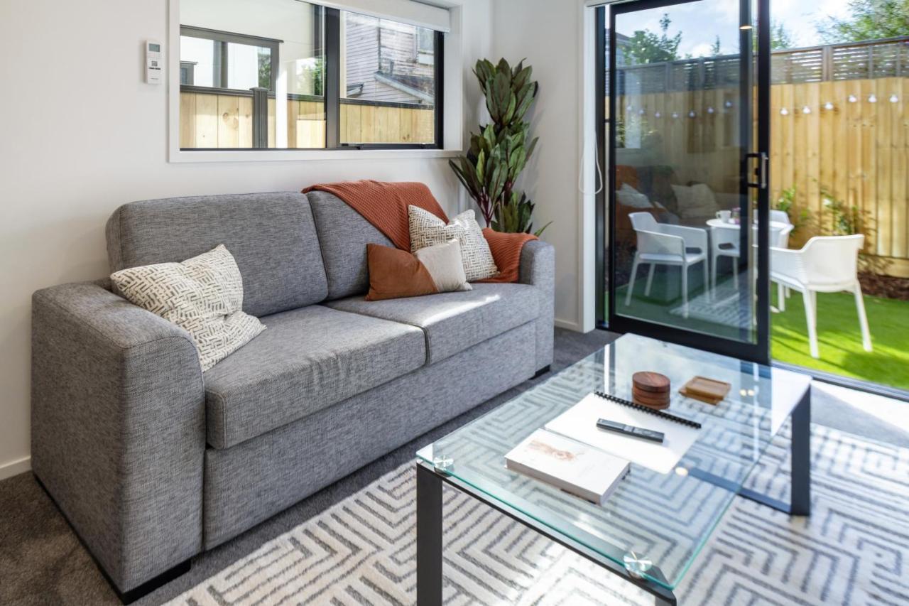 Central City Awaits 2 Bed 2 Bath With Carpark 크라이스트처치 외부 사진