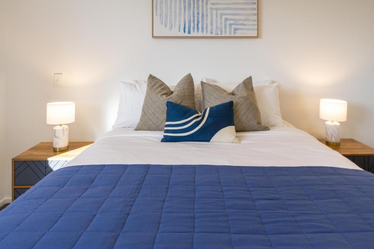 Central City Awaits 2 Bed 2 Bath With Carpark 크라이스트처치 외부 사진