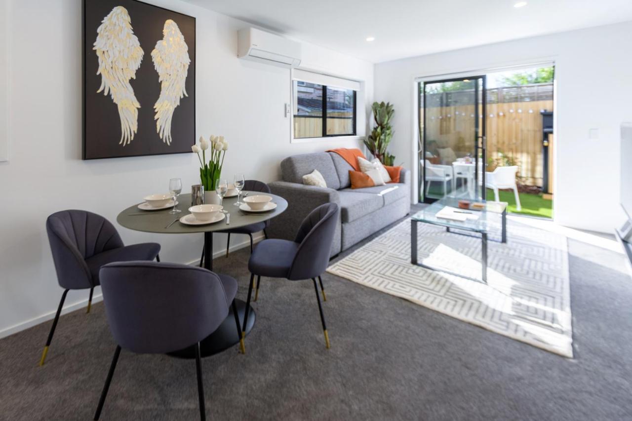 Central City Awaits 2 Bed 2 Bath With Carpark 크라이스트처치 외부 사진